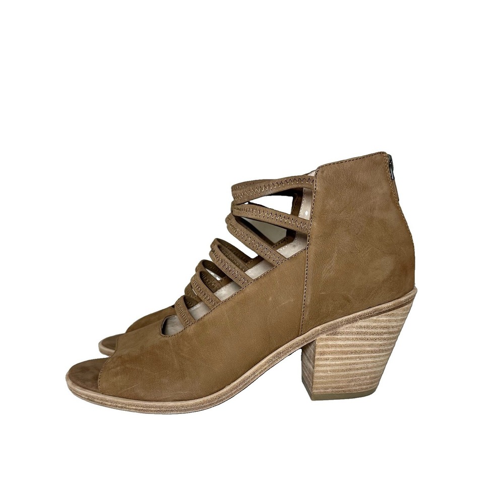 Eileen Fisher Women's 10 James Strappy Leather Block Heel Tan Stretch Sandals